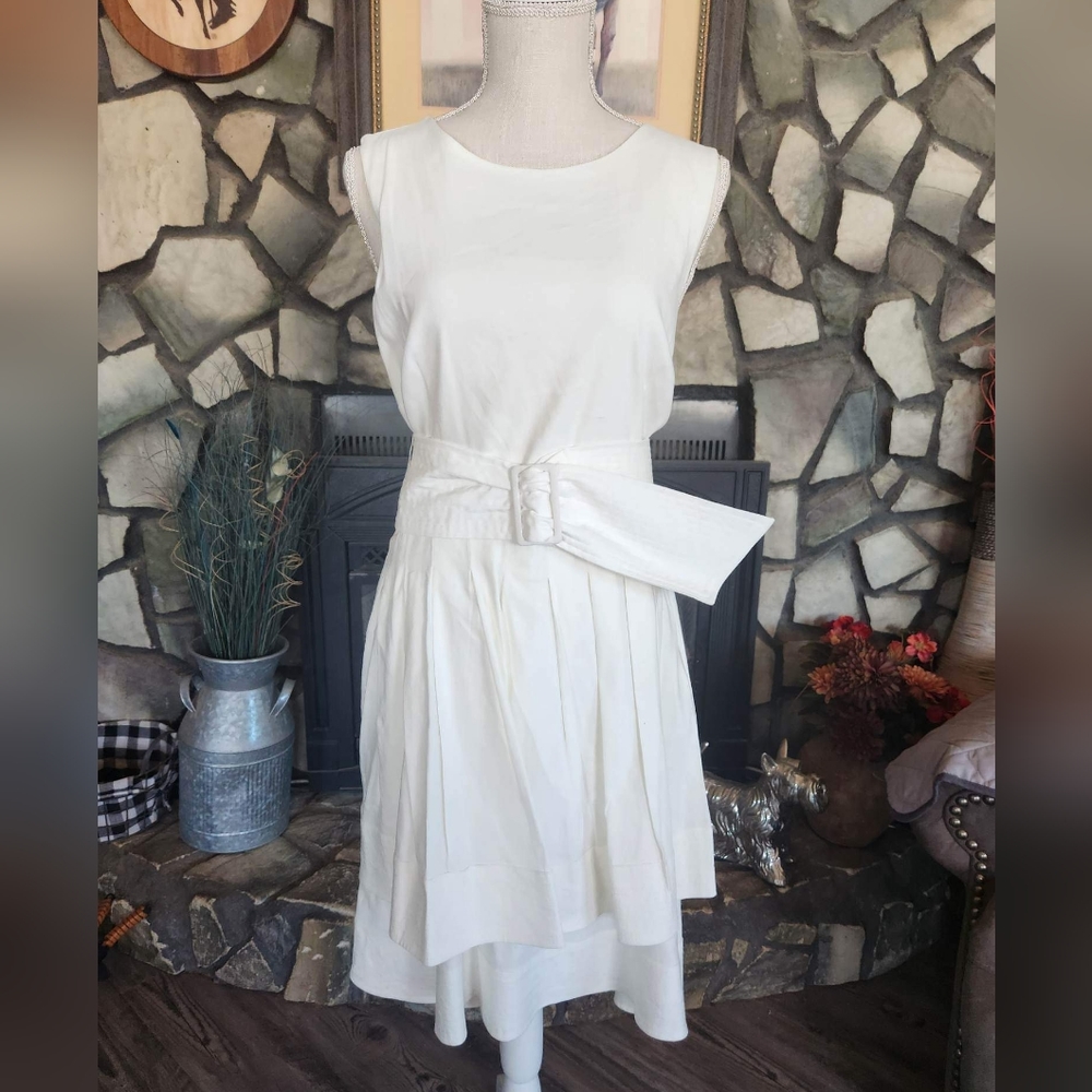 NWT Antonio Melani New with tags White summer dress size 14.